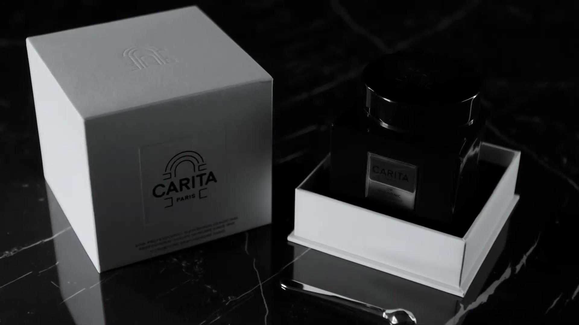 Coffret Carita Paris et pot noir sur marbre