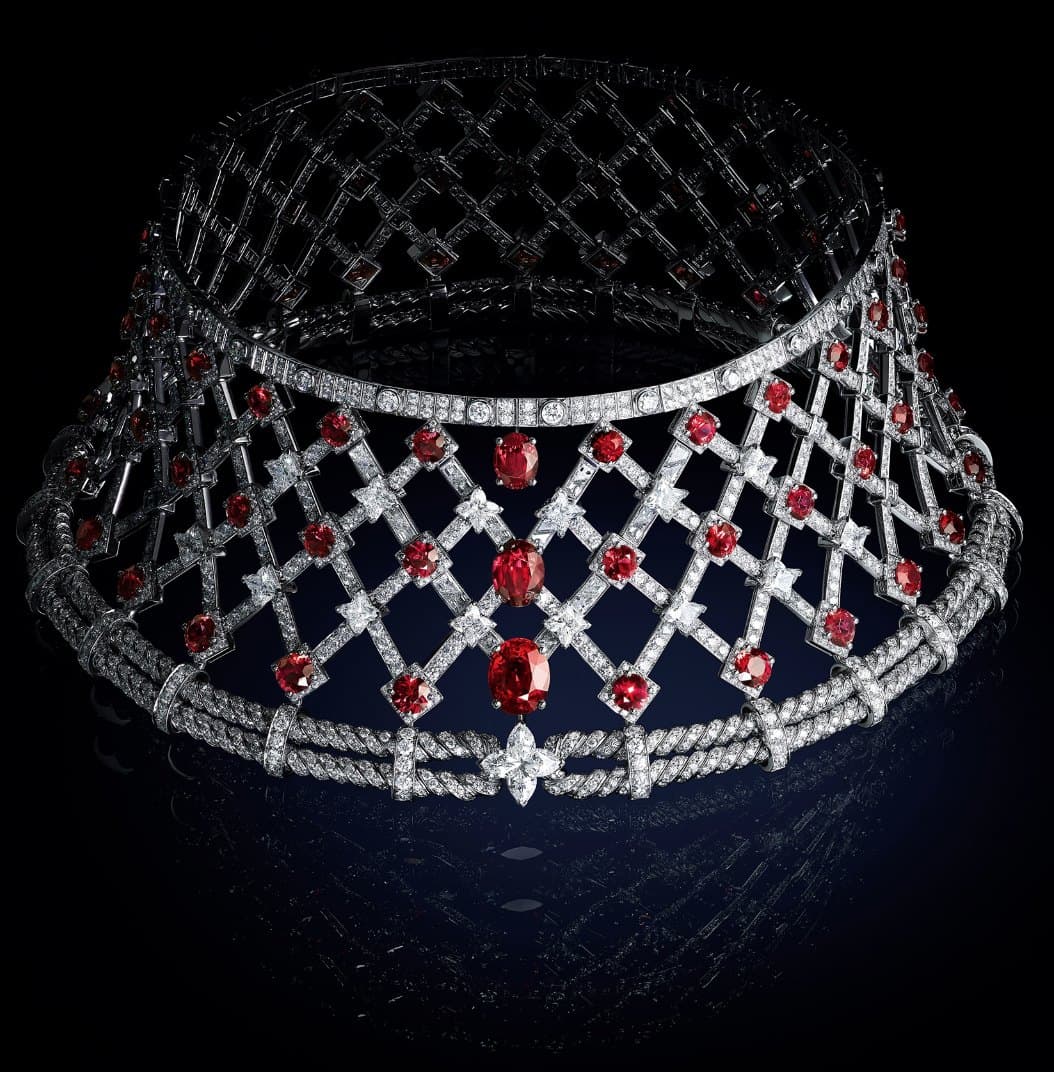 Collier La Passion, croisillons de diamants et de rubis